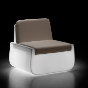 Fotelj BOLD z lučko